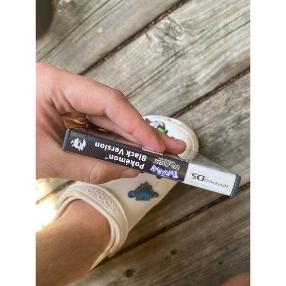 Authentic Pokemon Black Version Nintendo DS Complete in Box Case with Inserts - Picture 6 of 7